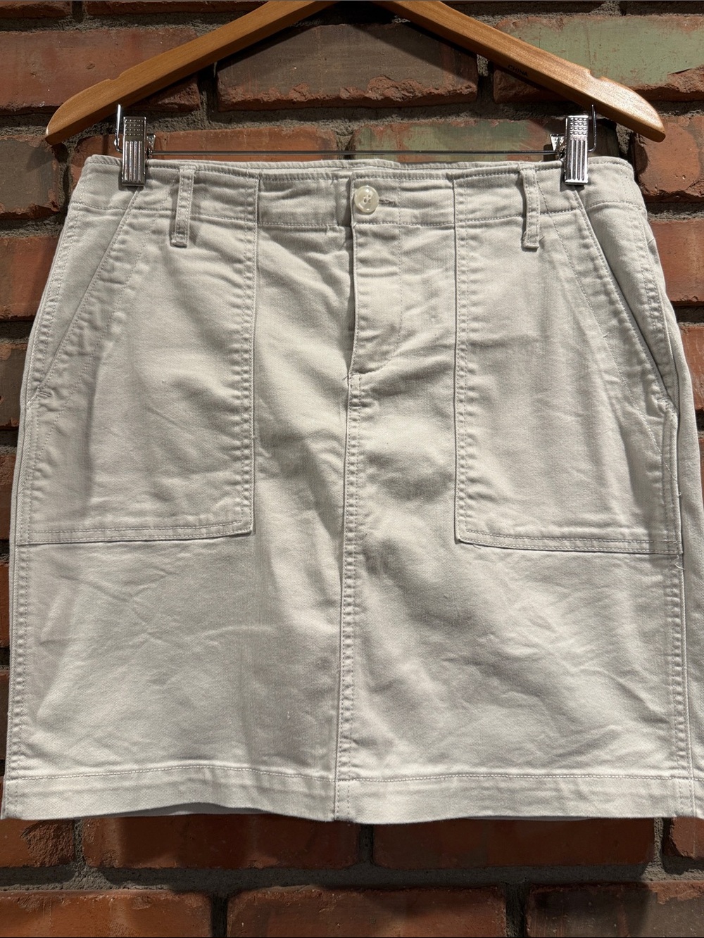 Liverpool White Mini Skirt with Patch Pockets